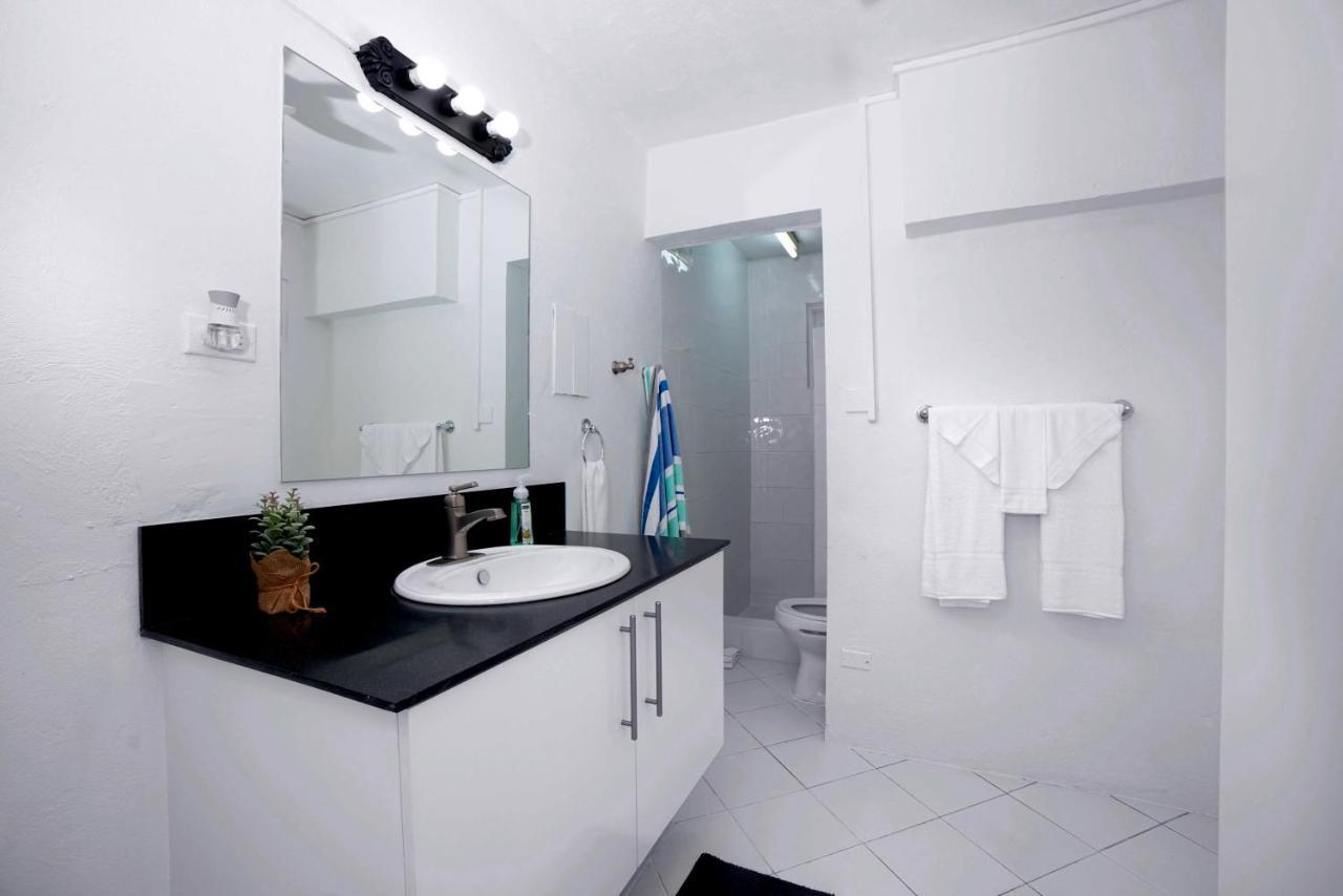 Banyan Beach House Villa Bridgetown Kültér fotó
